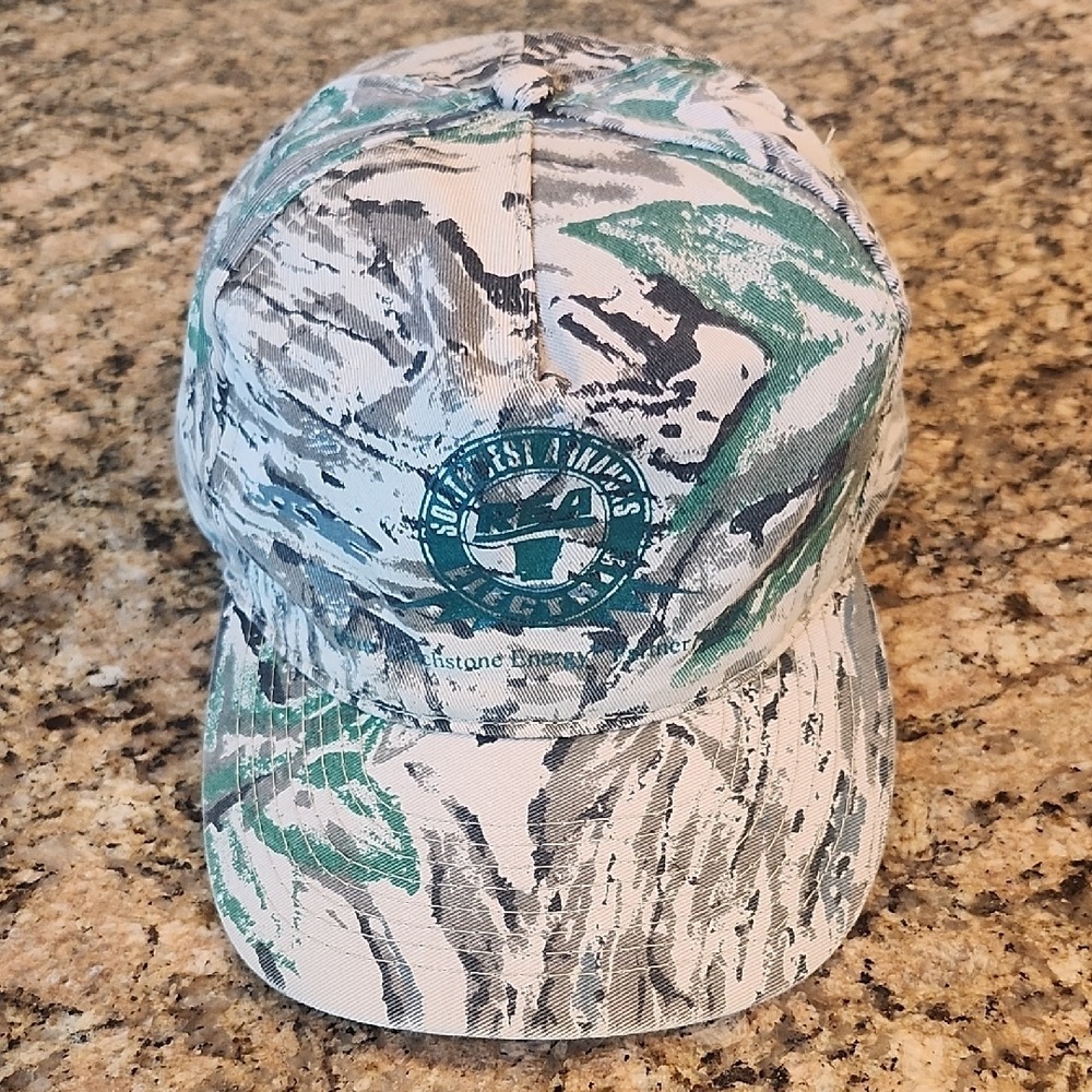 REA Green and Gray Camouflage Cap